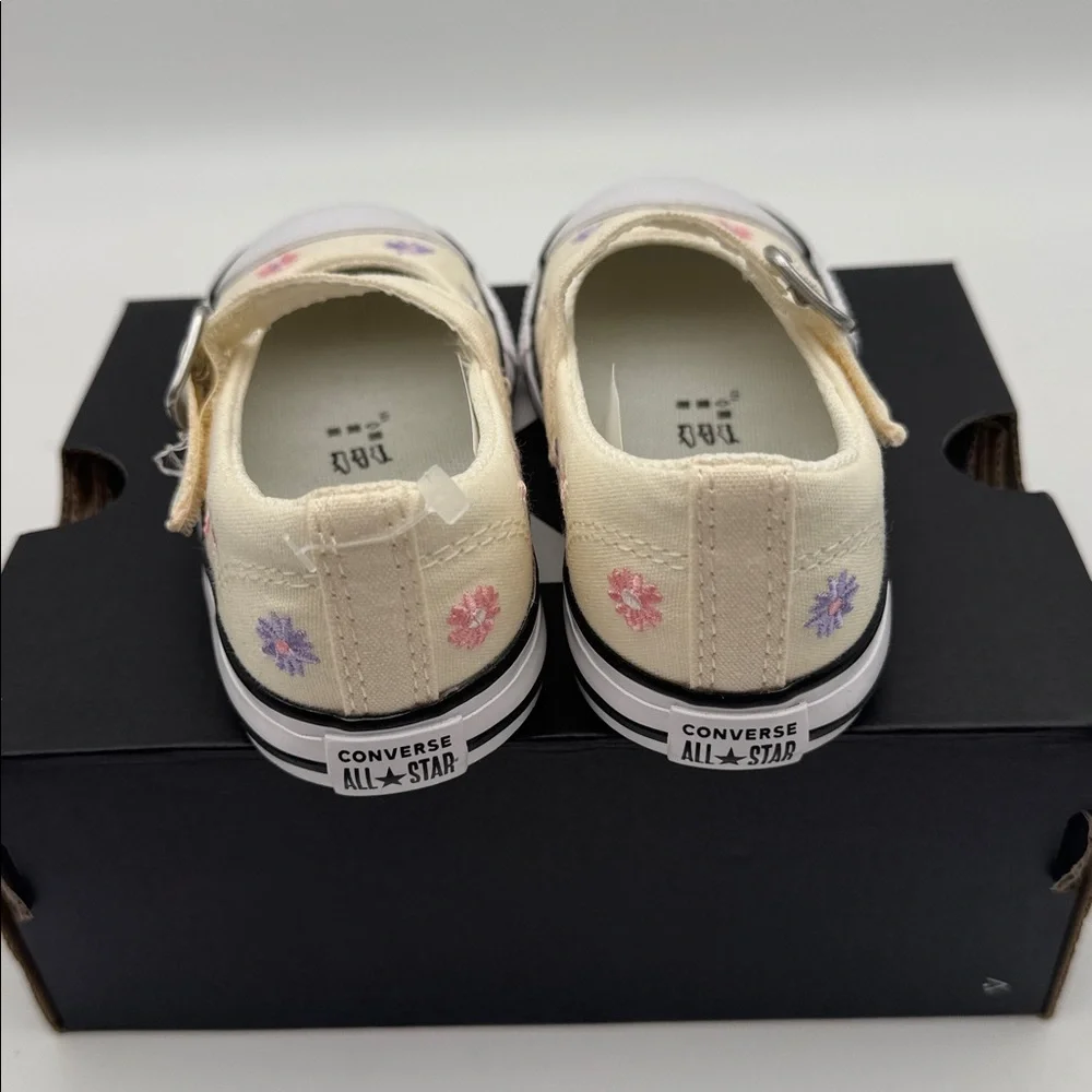 Converse Baby /‎ Kids Cream Floral Sneakers